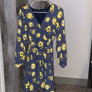Banana Republic long sleeve flower dress